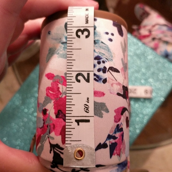 Blue by Betsy Johnson size 10 strappy sandal - Picture 8 of 9